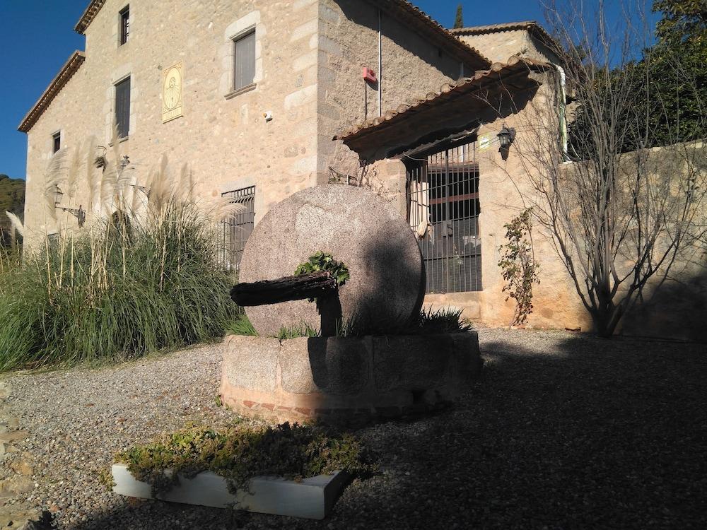 Hotel Masia Can Vive Cabrera de Mar Buitenkant foto