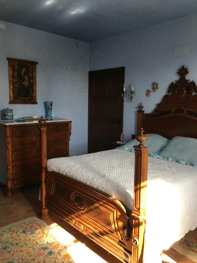 Hotel Masia Can Vive Cabrera de Mar Buitenkant foto