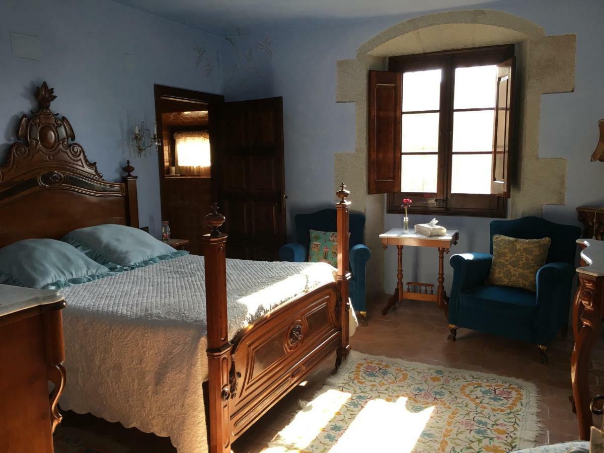 Hotel Masia Can Vive Cabrera de Mar Buitenkant foto